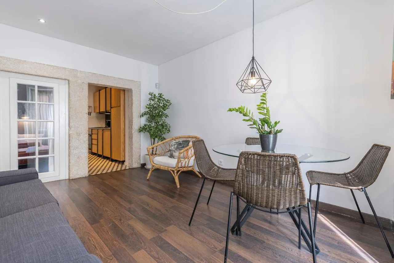Alfama\'S Heart Apartment By Lovelystay contacts